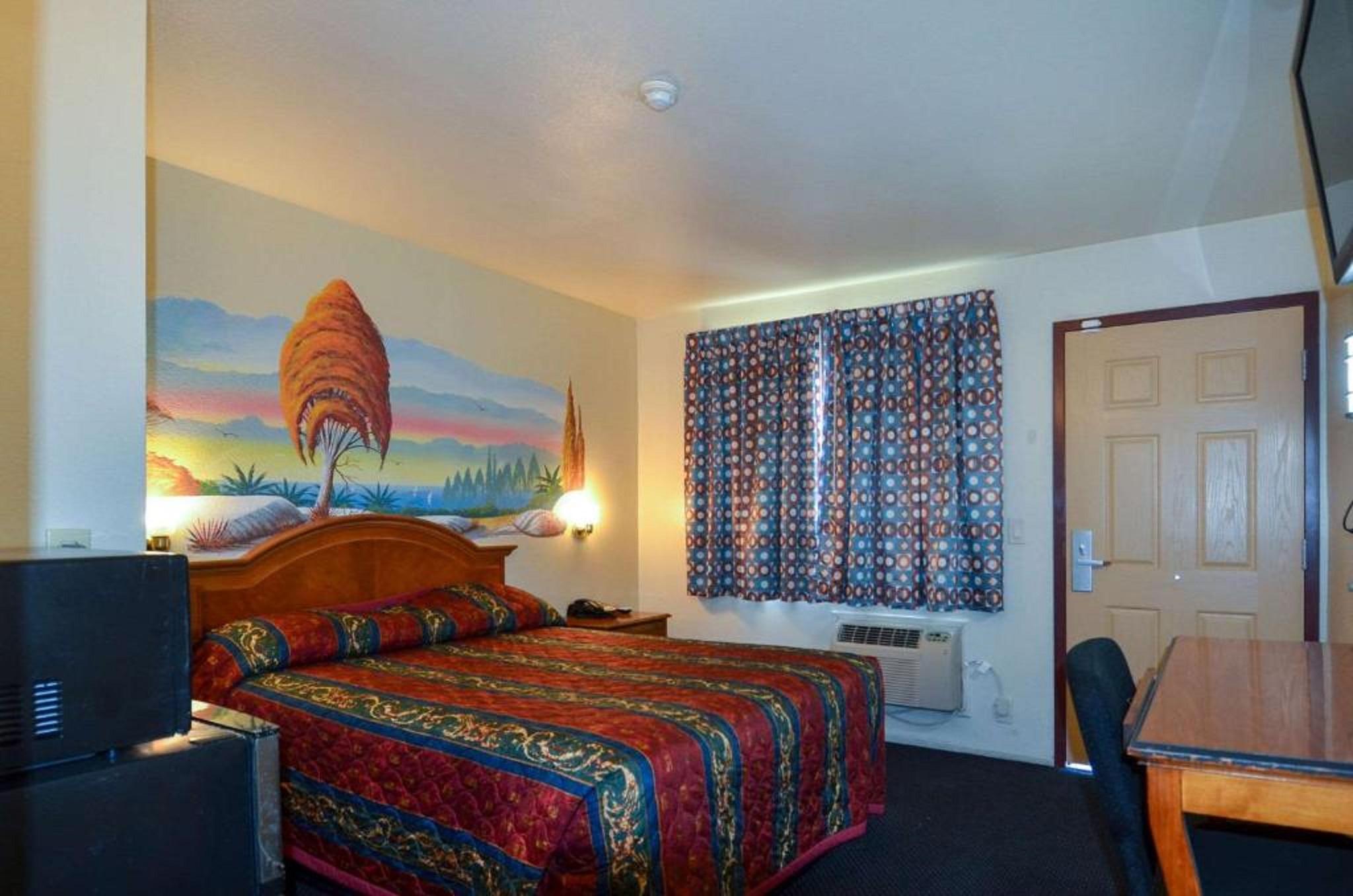 Beyond Downtown Motel 3*